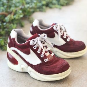 skechers maroon sneakers